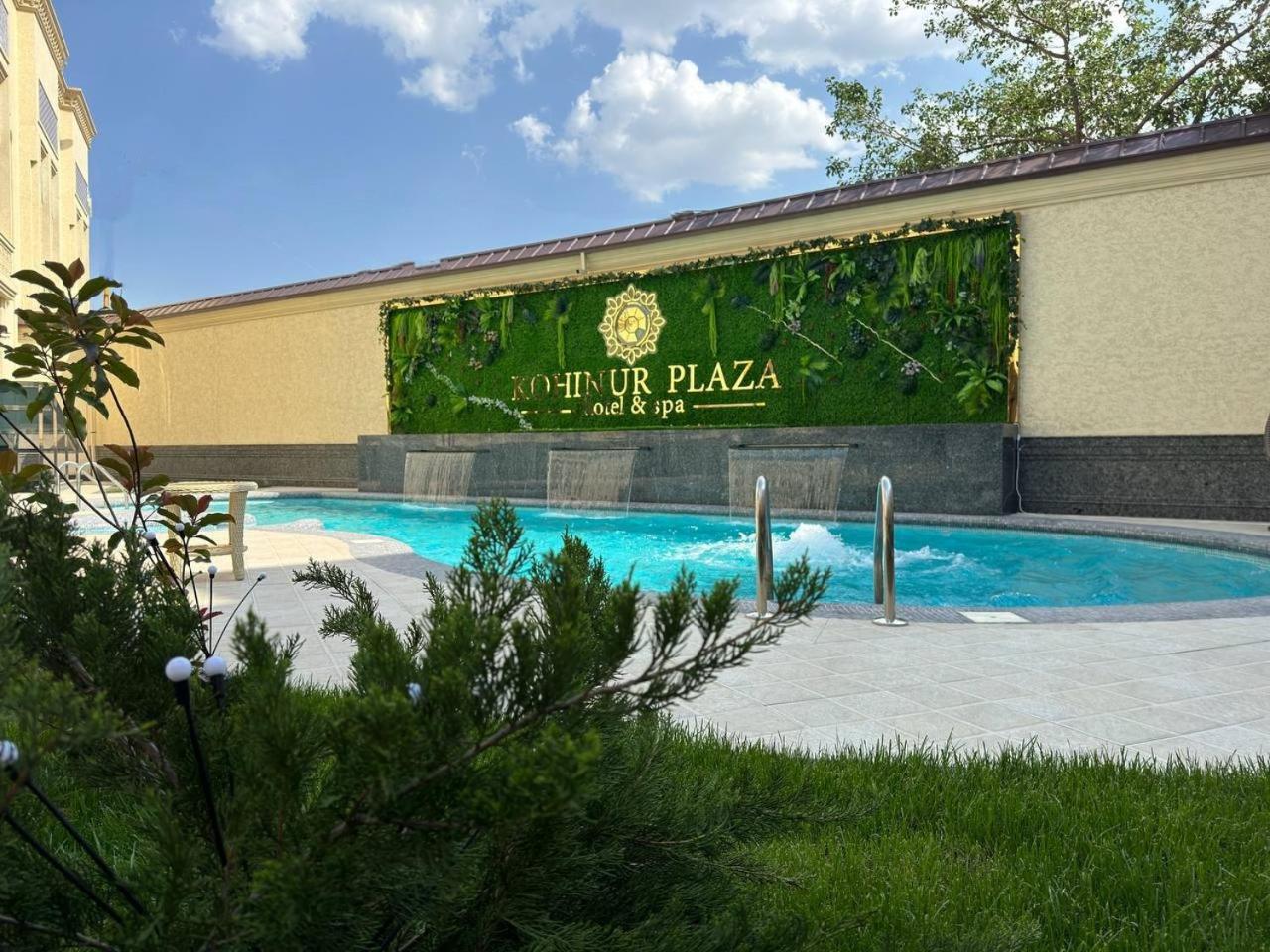 Kohinur Plaza Hotel Samarkand Bagian luar foto