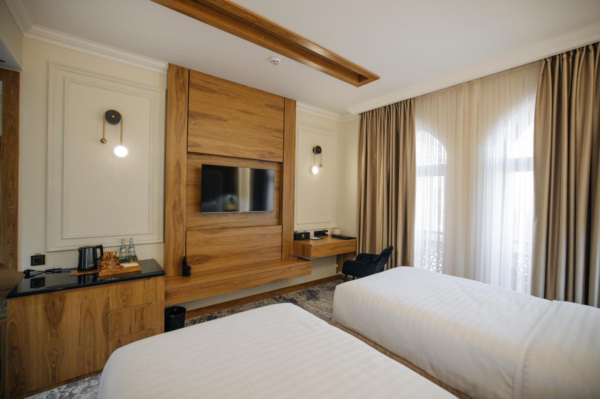 Kohinur Plaza Hotel Samarkand Bagian luar foto