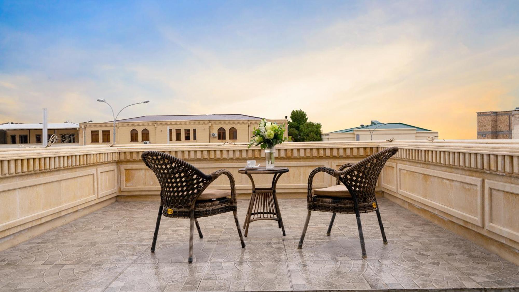 Kohinur Plaza Hotel Samarkand Bagian luar foto