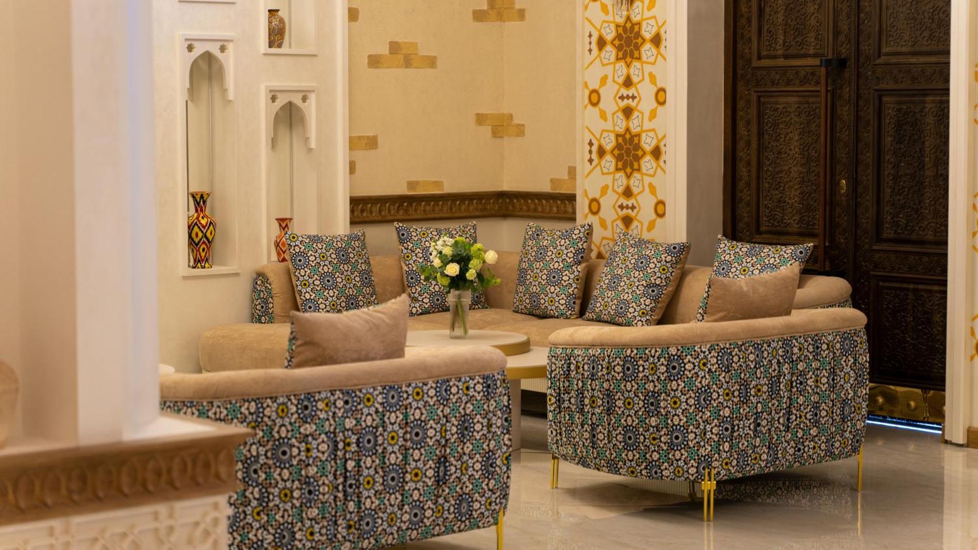 Kohinur Plaza Hotel Samarkand Bagian luar foto