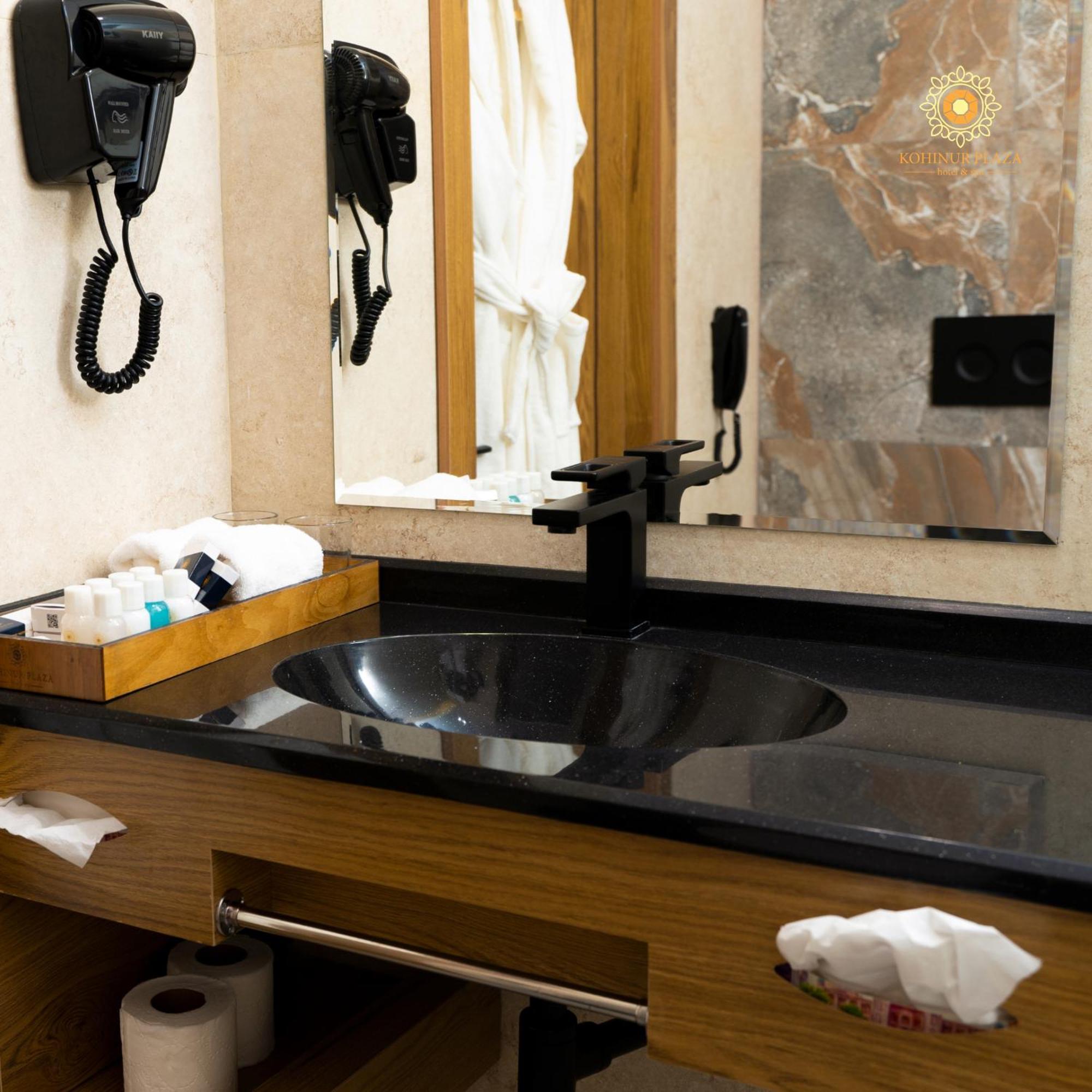 Kohinur Plaza Hotel Samarkand Bagian luar foto